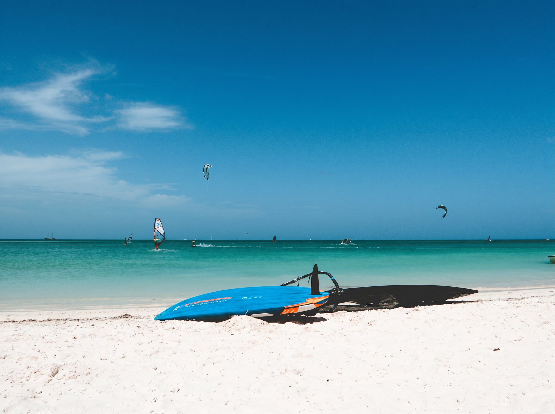 Wind and kitesurfing at Palm Beach